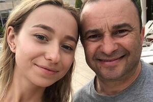 Репяхова: Зі знаменитостей нікого запрошувати теж не будемо, мета весілля не в цьому