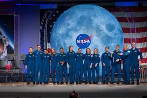 NASA подготовило 13 астронавтов для полетов на Марс