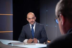 Найєм: Коли ми прийшли, було 43 компанії, які мали заборгованість по зарплаті, зараз їх 36. Зараз уже менше