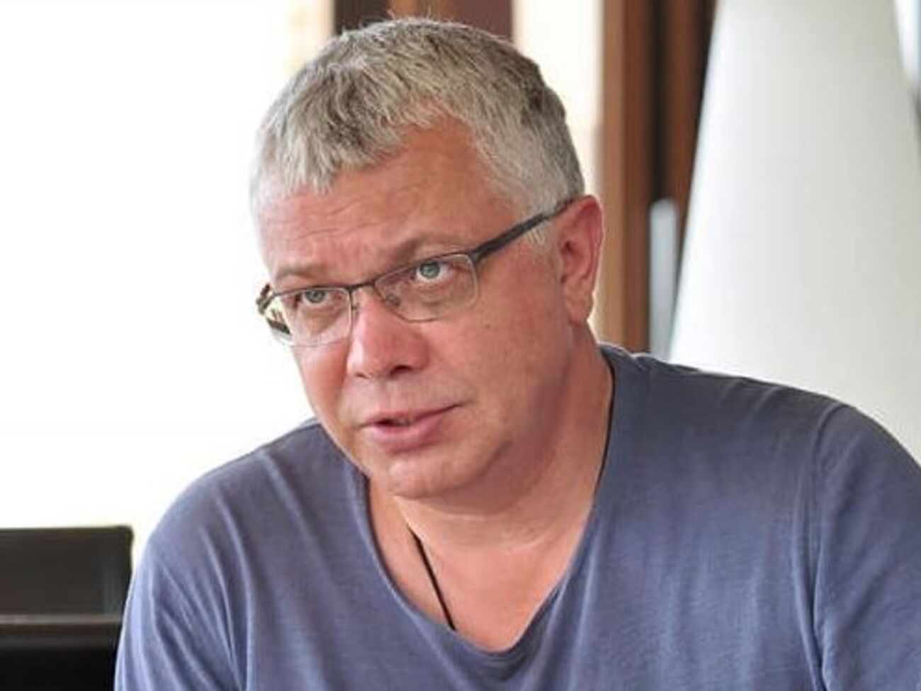 Так, це не професія – гарна людина. Але цієї новорічної ночі я вперше почув привітання президента-людини