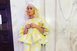 Перрі стала героїнею січневого індійського Vogue
