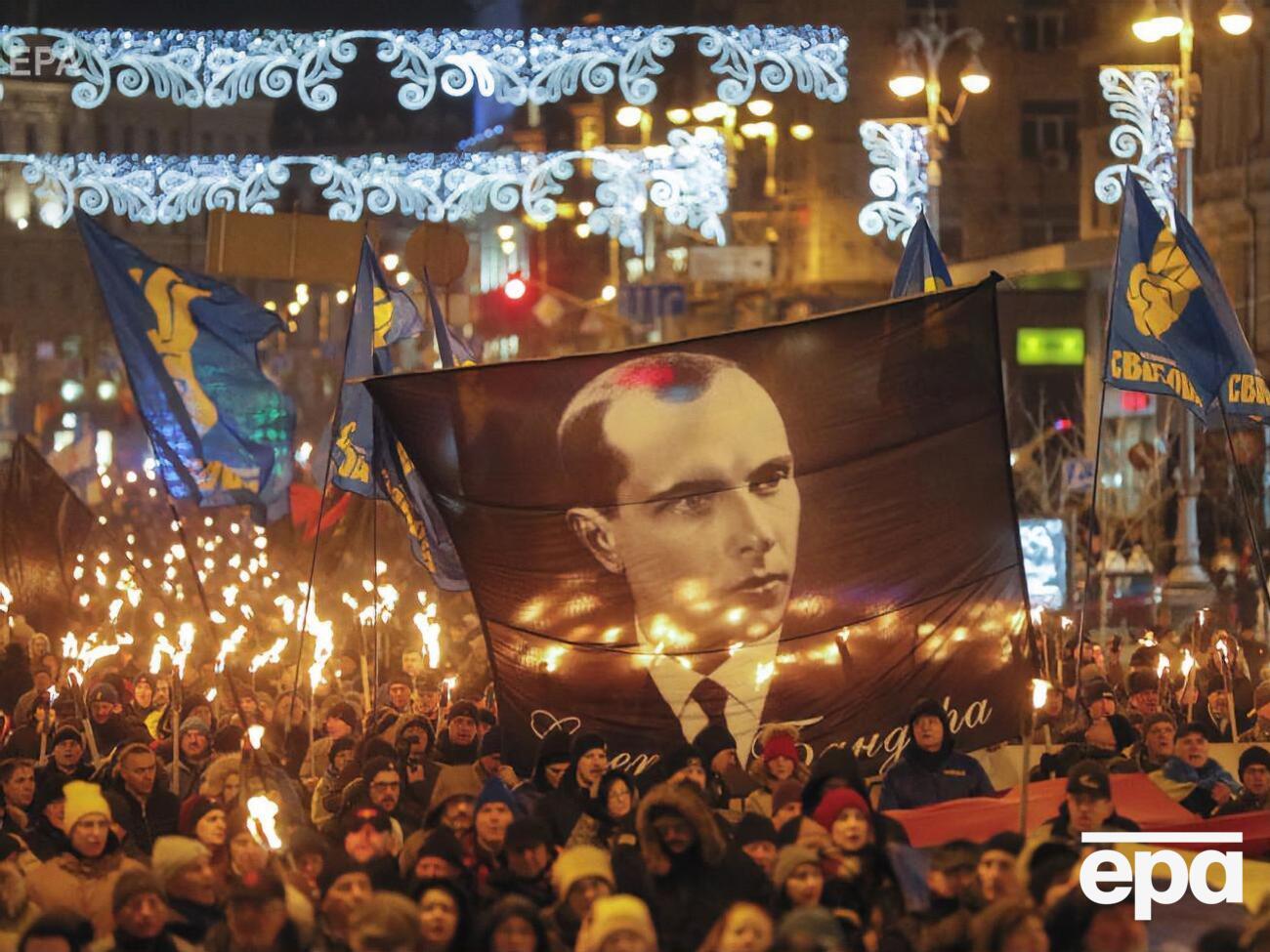 1 січня в Києві відбувся смолоскипний хід на честь Бандери