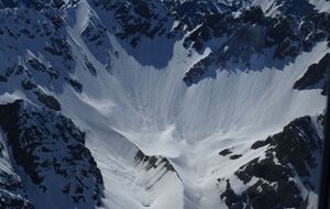 Під час лавини в Гімалаях семеро туристів зникли безвісти