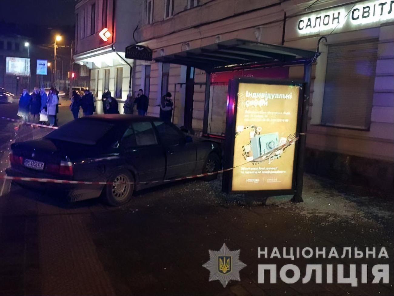 Водія BMW позбавили права керувати транспортними засобами минулого року