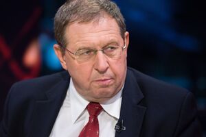 Путин никуда не уходит, никаким транзитом власти и не пахнет