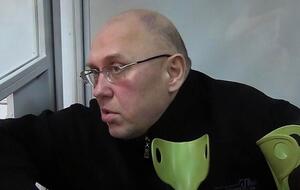 По версии правоохранителей, фигурант дела об убийстве херсонской активистки Екатерины Гандзюк Игорь Павловский создал и возглавил преступную организацию, которая занималась запугиванием и избиениями людей
