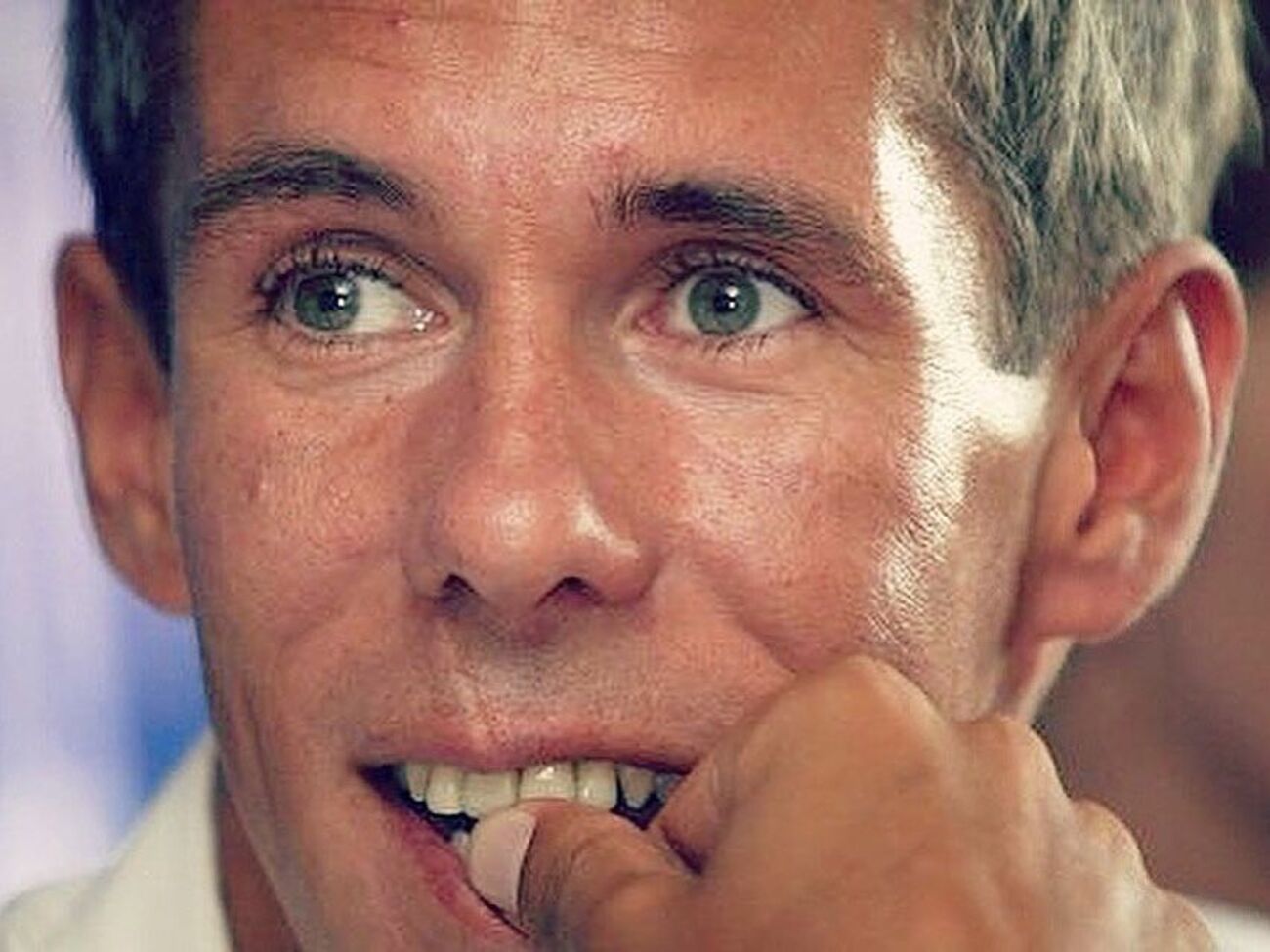 Панін: Я дуже скучив за моєю улюбленою Іринкою Білик і за Києвом. Це був чудовий час. Ми співали, пили, знімали кіно і раділи життю