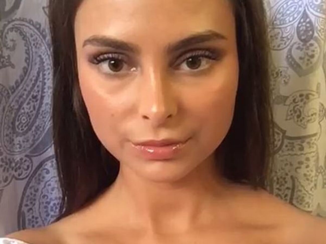 Українка, яка продала цноту: Це моє тіло, мій вибір