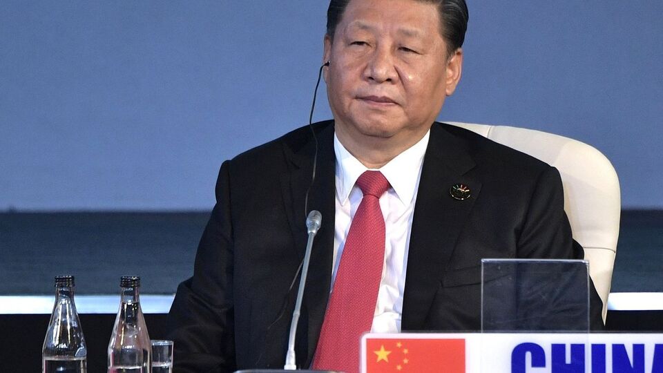 Facebook випадково переклав прізвище лідера КНР Сі Цзіньпіна лайкою