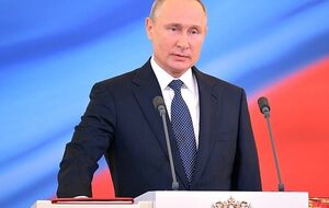 В одному з аеропортів Санкт-Петербурга продають ікони із зображенням Володимира Путіна