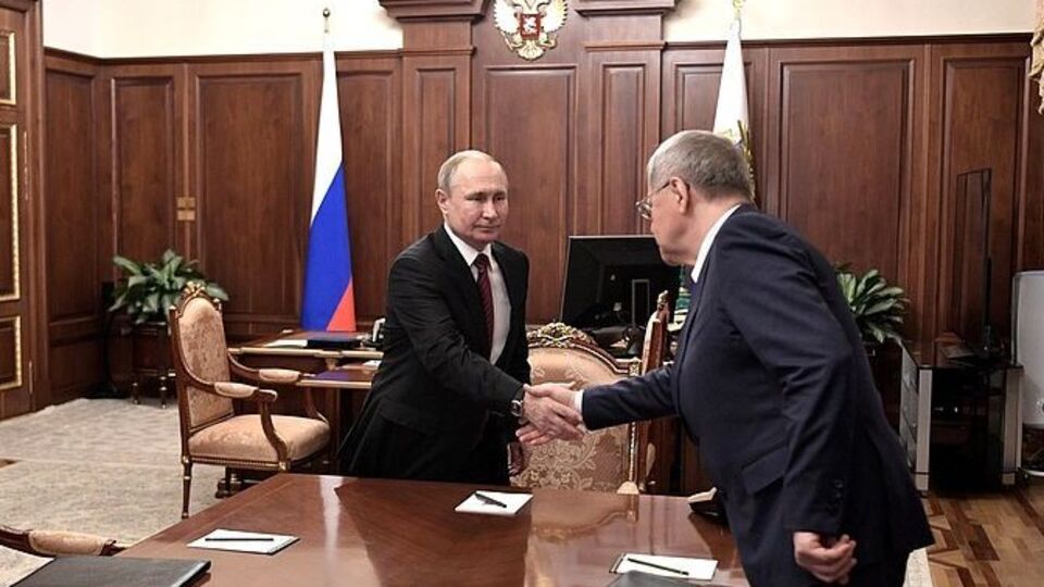 Чайка – Путину: Только работа на результат