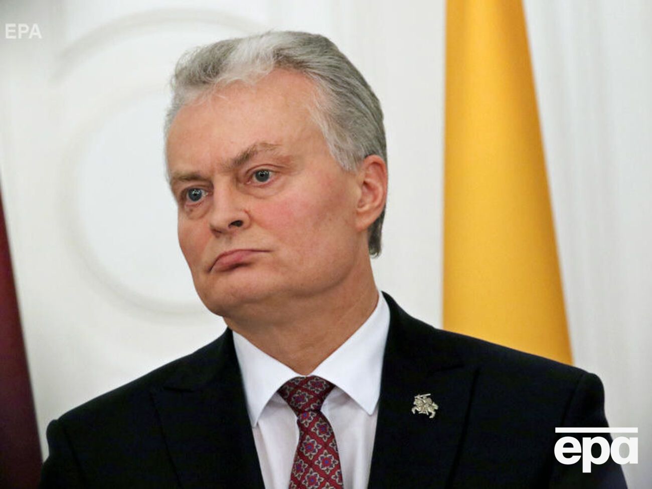 Науседа вважає за краще залишитися в Давосі