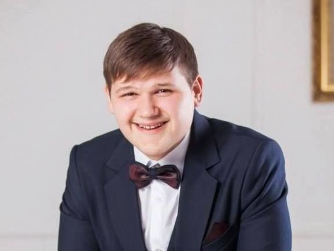 Порядинский представил клип на конкурсную песню