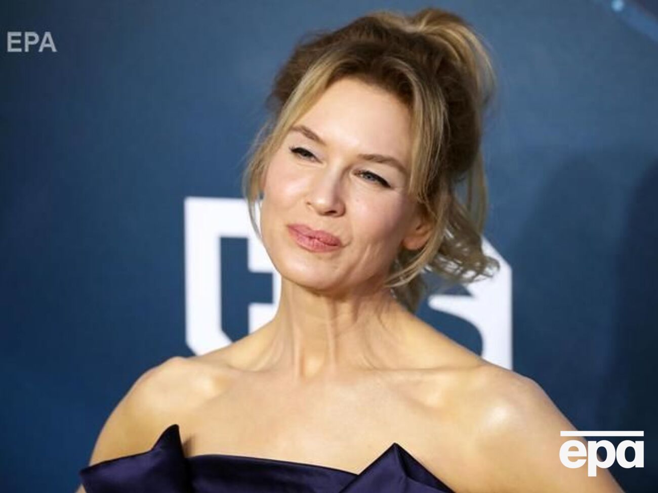 Зеллвегер, исполнившая роль звезды Голливуда Гарленд, является одной из претенденток на "Оскар"