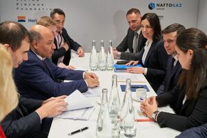 Глава ЕБРР на встрече с Зеленским в Давосе выразил удовлетворение прогрессом реформ в Украине