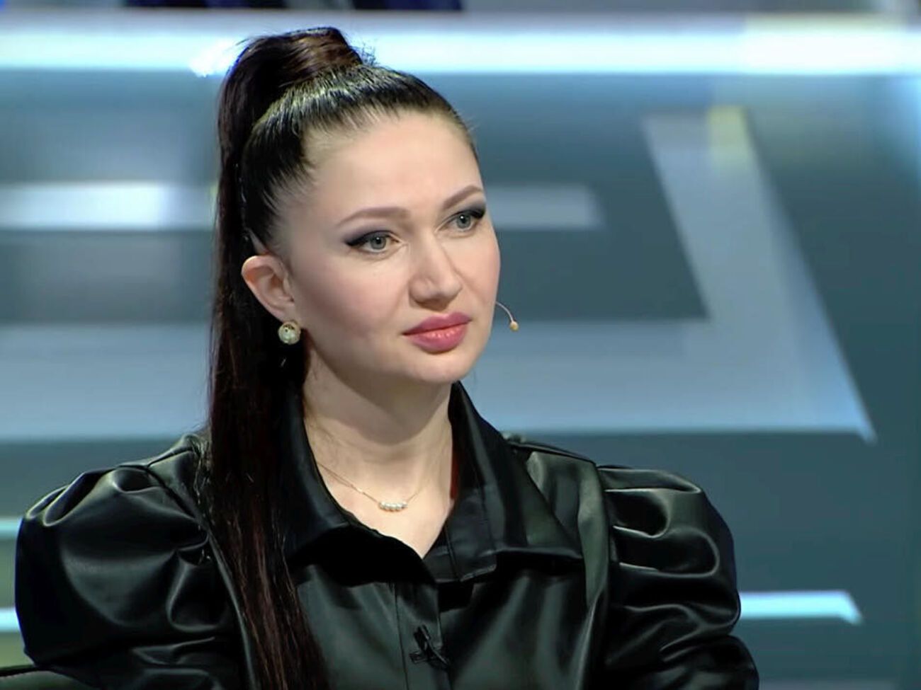 Бацман:&nbsp;Зеленский дает себе год на то, чтобы решить вопрос мира [на Донбассе]. Речь не о капитуляции, а о мире на условиях Украины