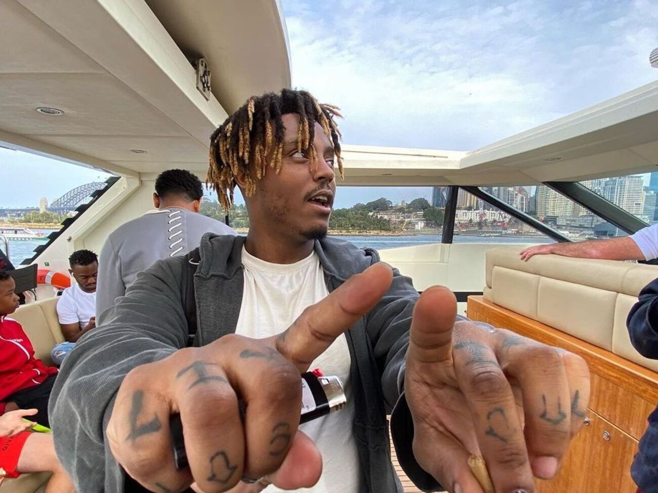Juice Wrld помер в аеропорту