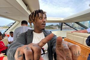 Juice Wrld помер в аеропорту