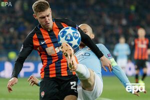 Матвиенко (слева) в текущем сезоне сыграл 21 матч за "Шахтер"