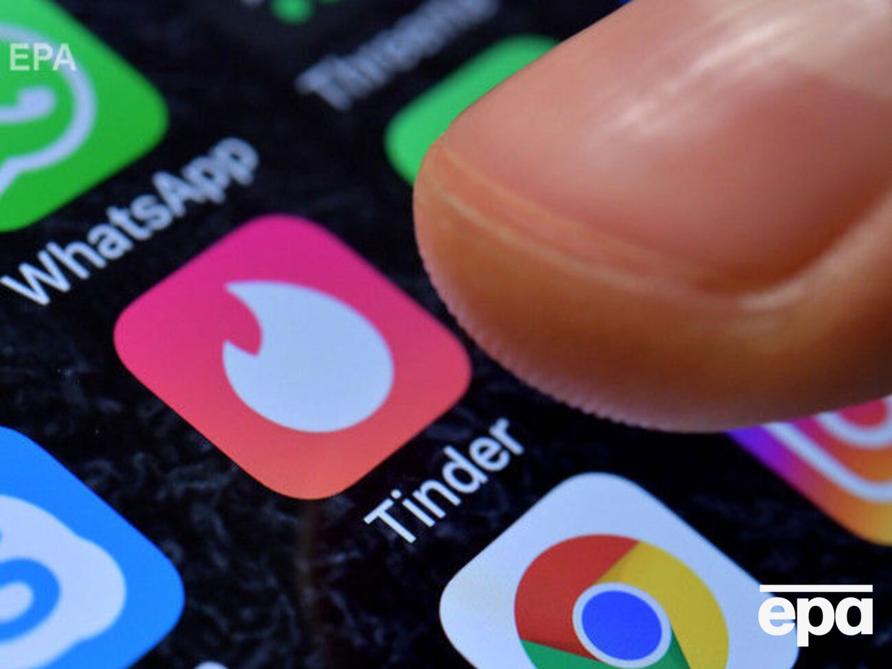 Tinder запустит функцию "тревожной кнопки" для вызова полиции