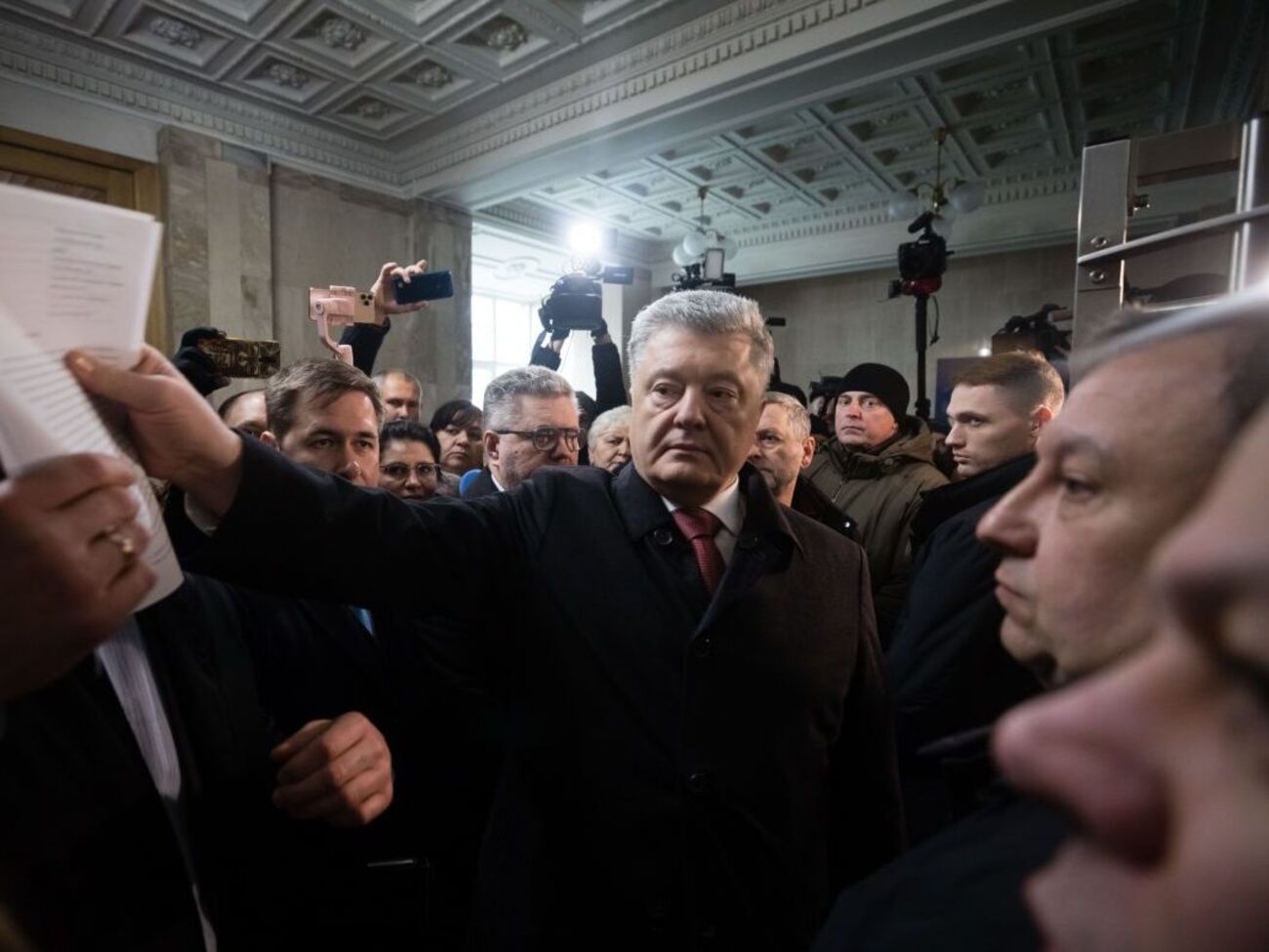 Порошенко заявив, що не зміг виконати доручення сімей героїв Небесної сотні