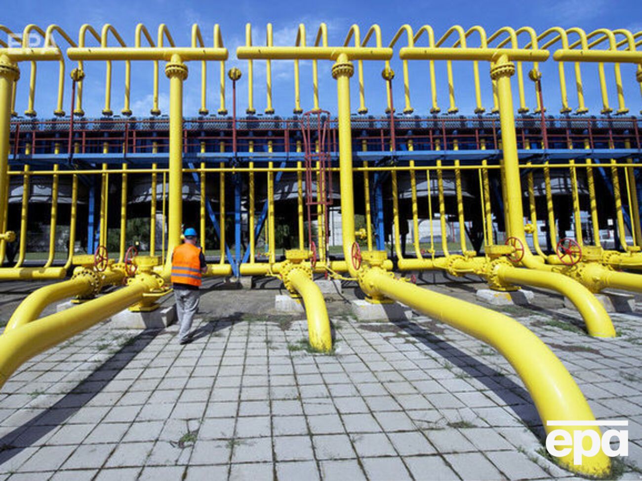 Больше всего газа "Газпром" прокачал через Украину 13 января