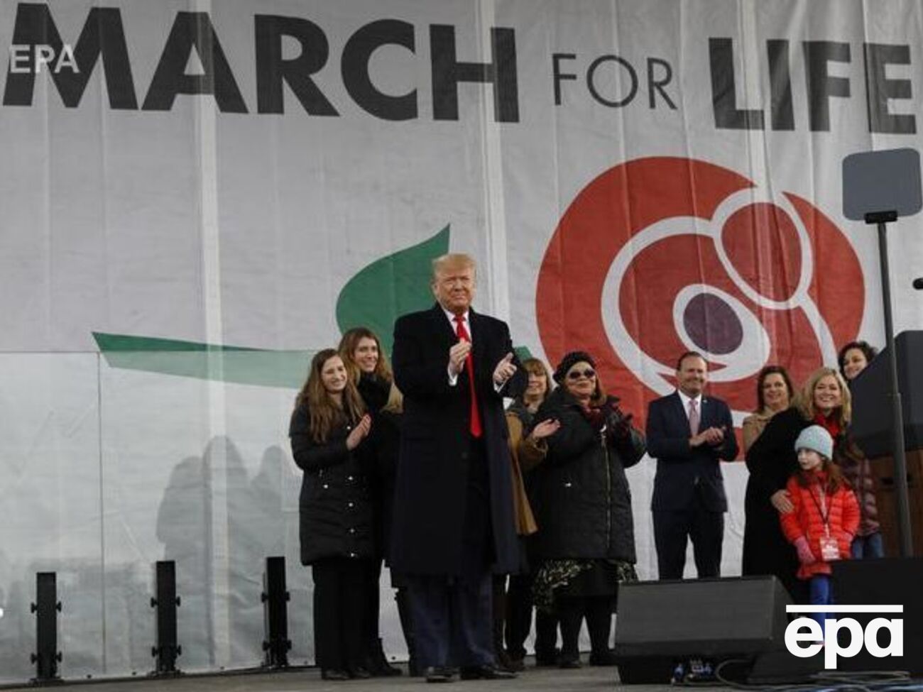 Трамп: Мы здесь по очень простой причине: защищать право каждого ребенка, рожденного и не родившегося, реализовать свой Богом данный потенциал