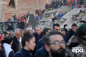 Унаслідок землетрусу 72 будівлі зруйновано