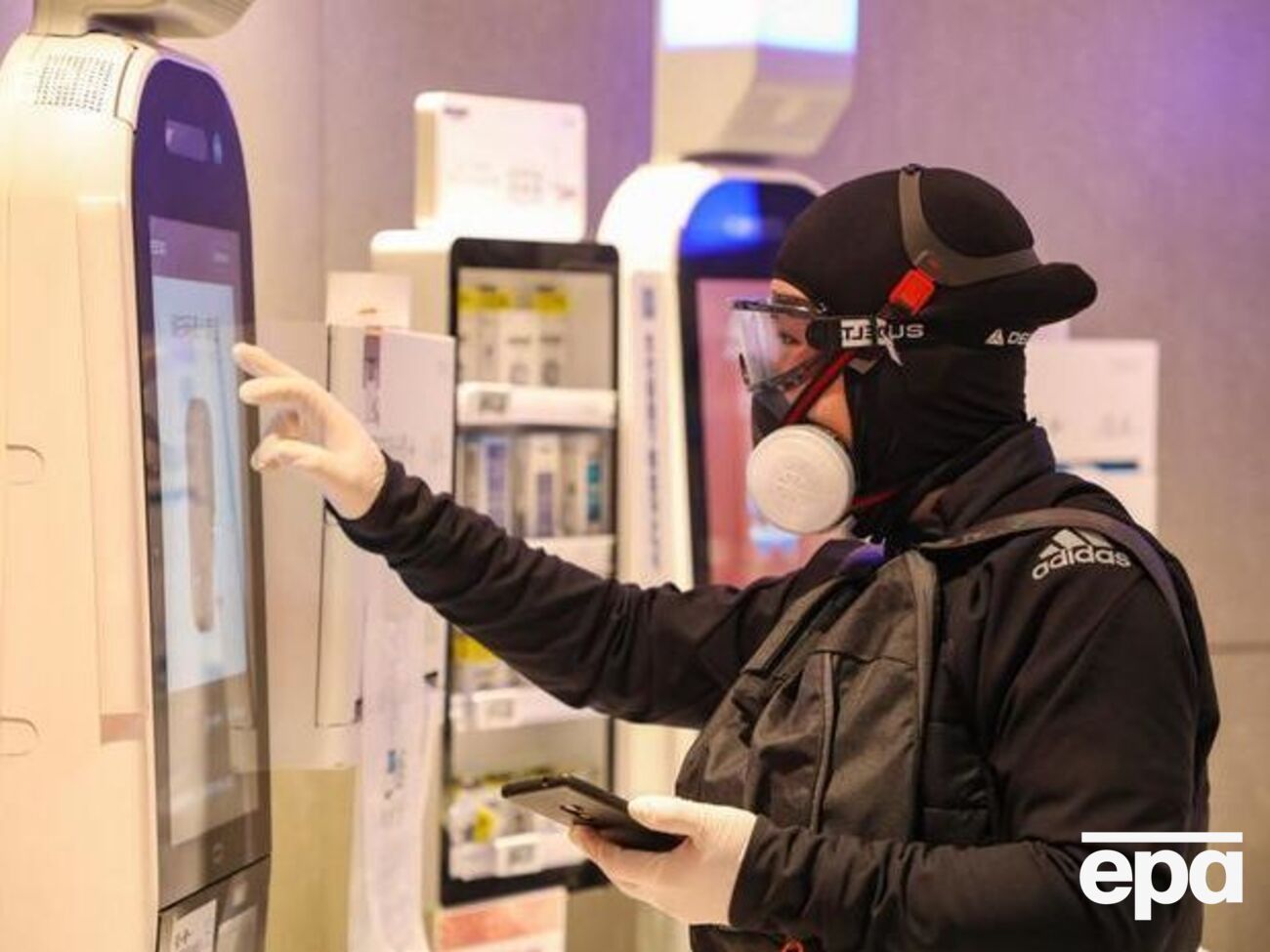 Новий коронавірус почав поширюватися із Китаю