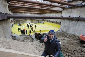 Кличко: В последнее время было много спекуляций, что якобы работы застопорились, якобы станции не откроют в установленные сроки