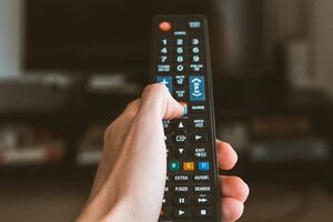 4 млн домогосподарств в Україні з безкоштовним супутниковим ТБ залишаться без українських каналів, але з російськими