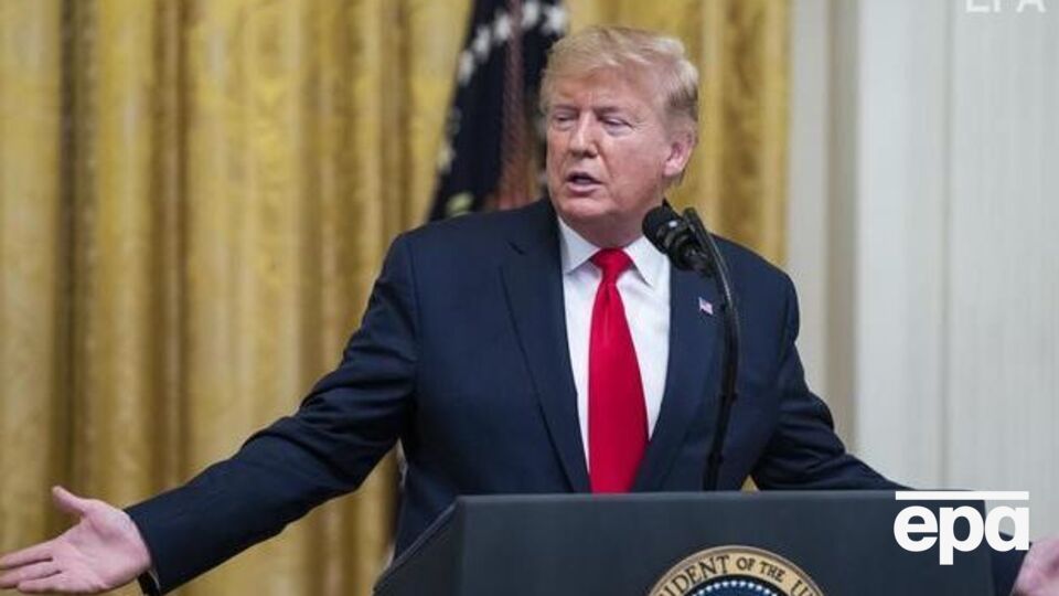 Трамп считает, что так Болтон хочет помочь продаже своей книги