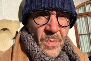 Шнуров: Призвал господь к себе раба с фамилией комичной Чаплин