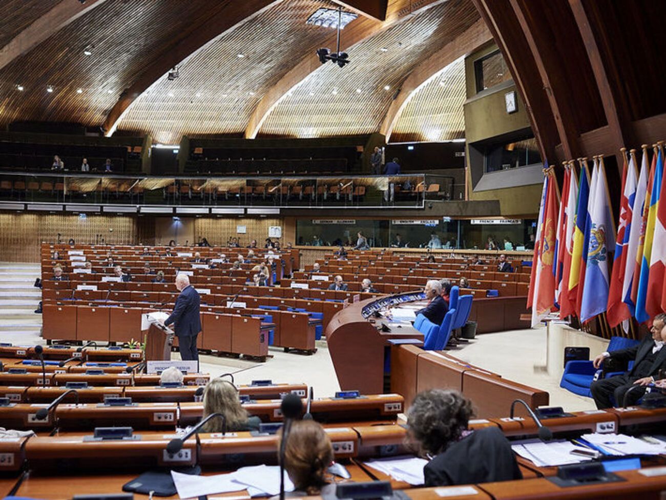 До решения вопроса по сути российская делегация сможет работать в ПАСЕ, но без права голосовать по вопросу подтверждения их полномочий