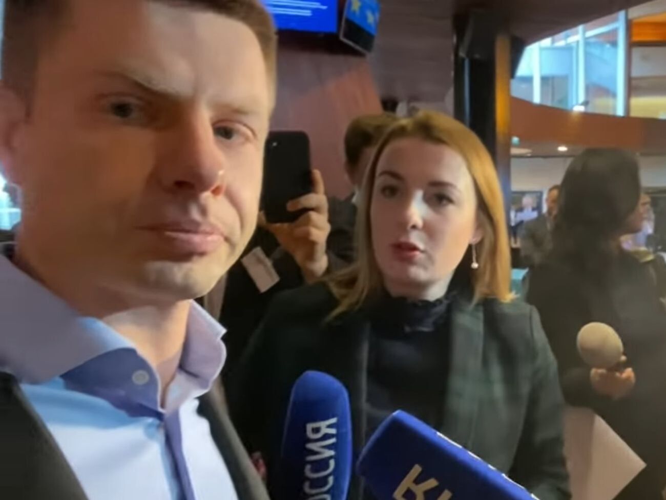 Гончаренко:&nbsp;Я &ndash; русскоязычный. И мне ваша защита не нужна. Вы убиваете таких, как я, людей, поэтому вы бандиты и убийцы