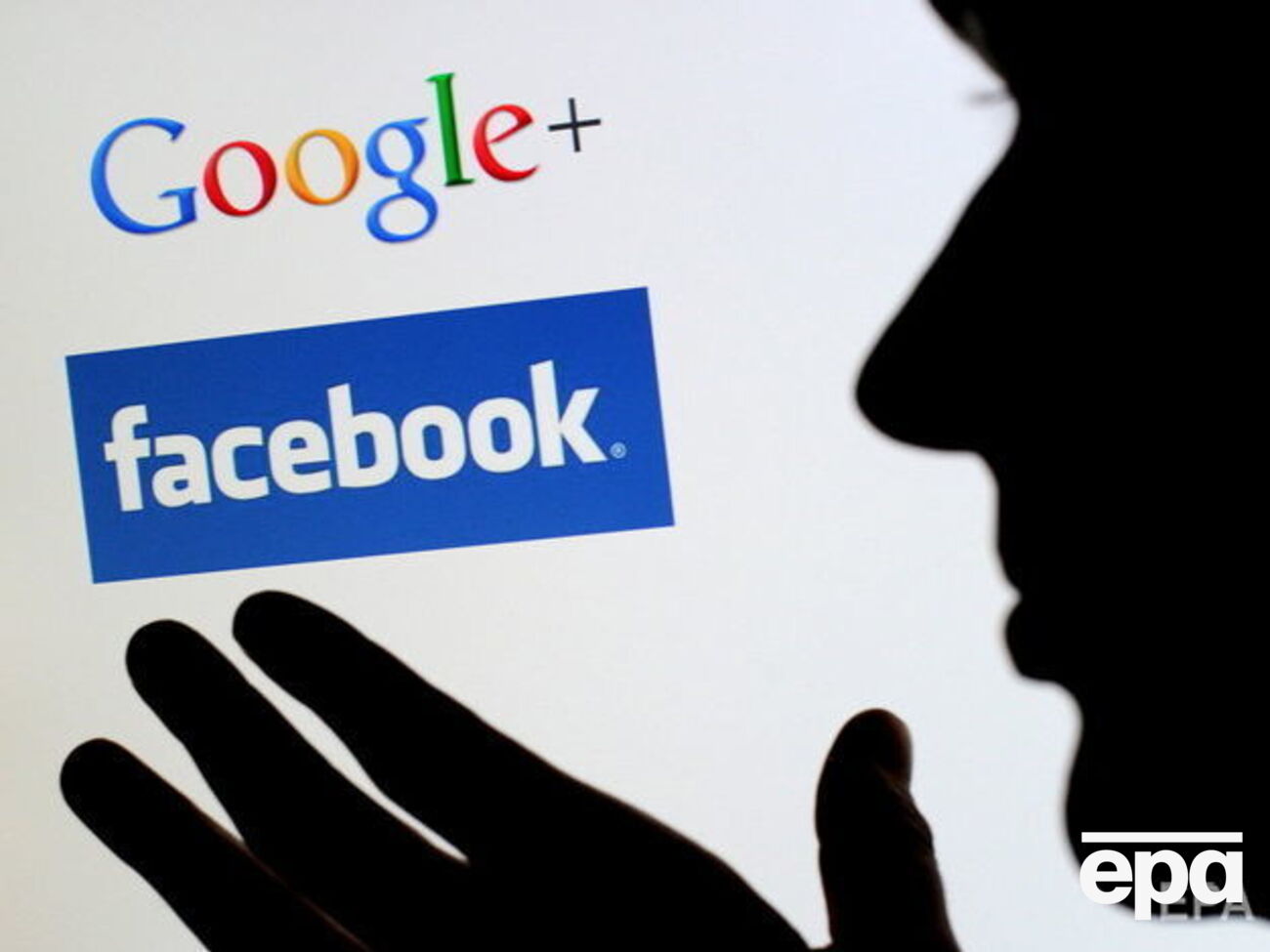 Журналист: Государство Украина будет знать, на какую сумму было приобретено рекламных услуг в Facebook и Google