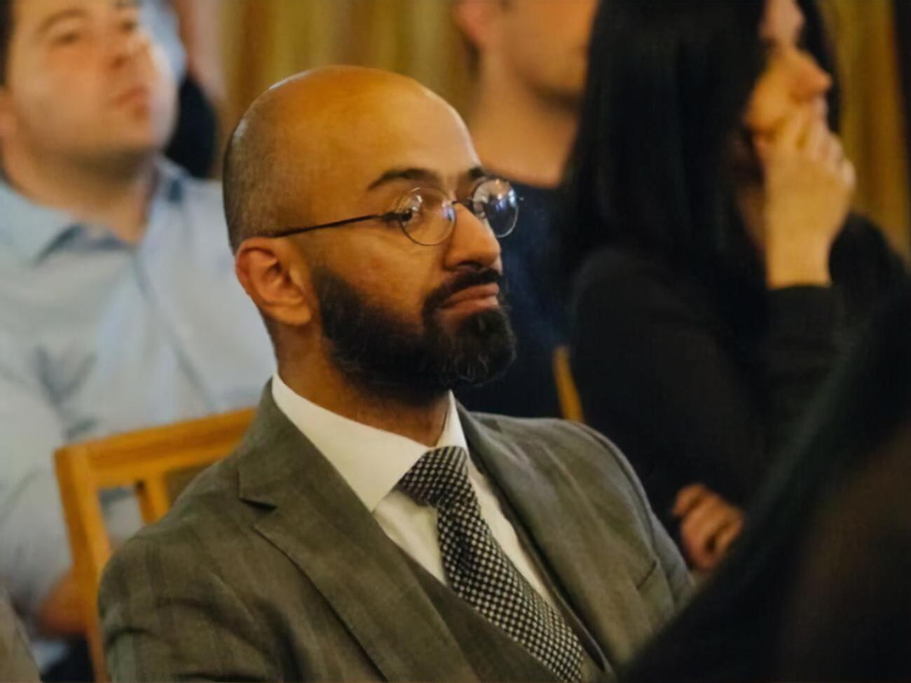 Найєм: Є підозри, що Левін &ndash; людина Мангера. Чи стане він казати щось проти нього? Звісно, ні