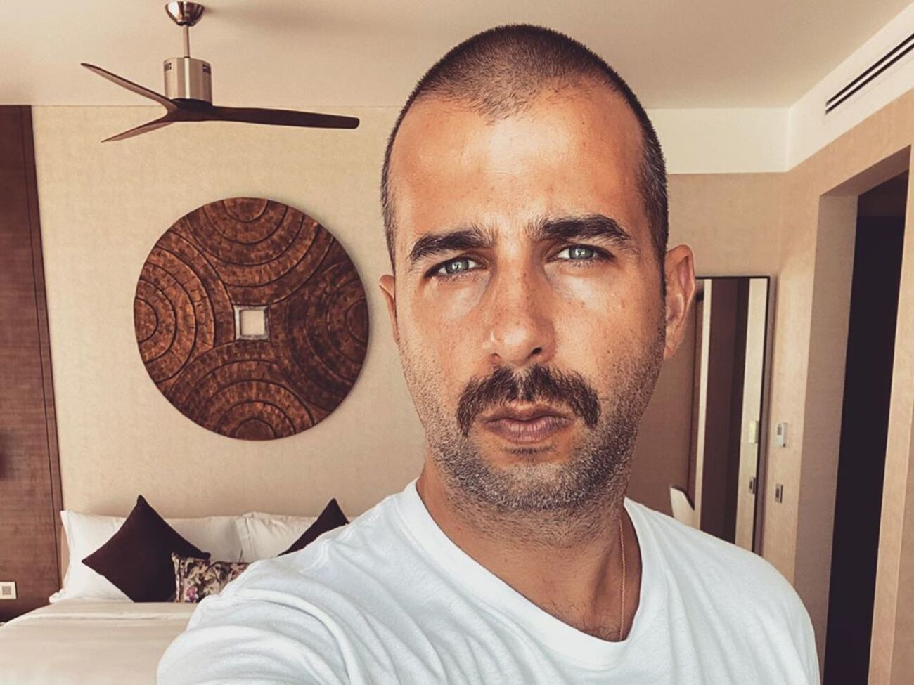 Ургант:&nbsp;Если можно, отзовите свои проклятия!