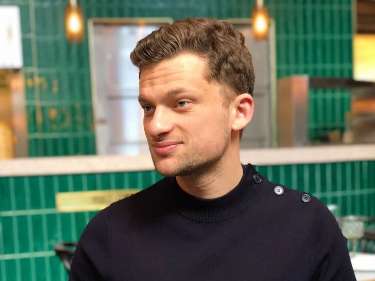 Министр Кабмина Дмитрий Дубилет сообщил, что правительство отменило обязательное дублирование электронных деклараций в бумажном виде