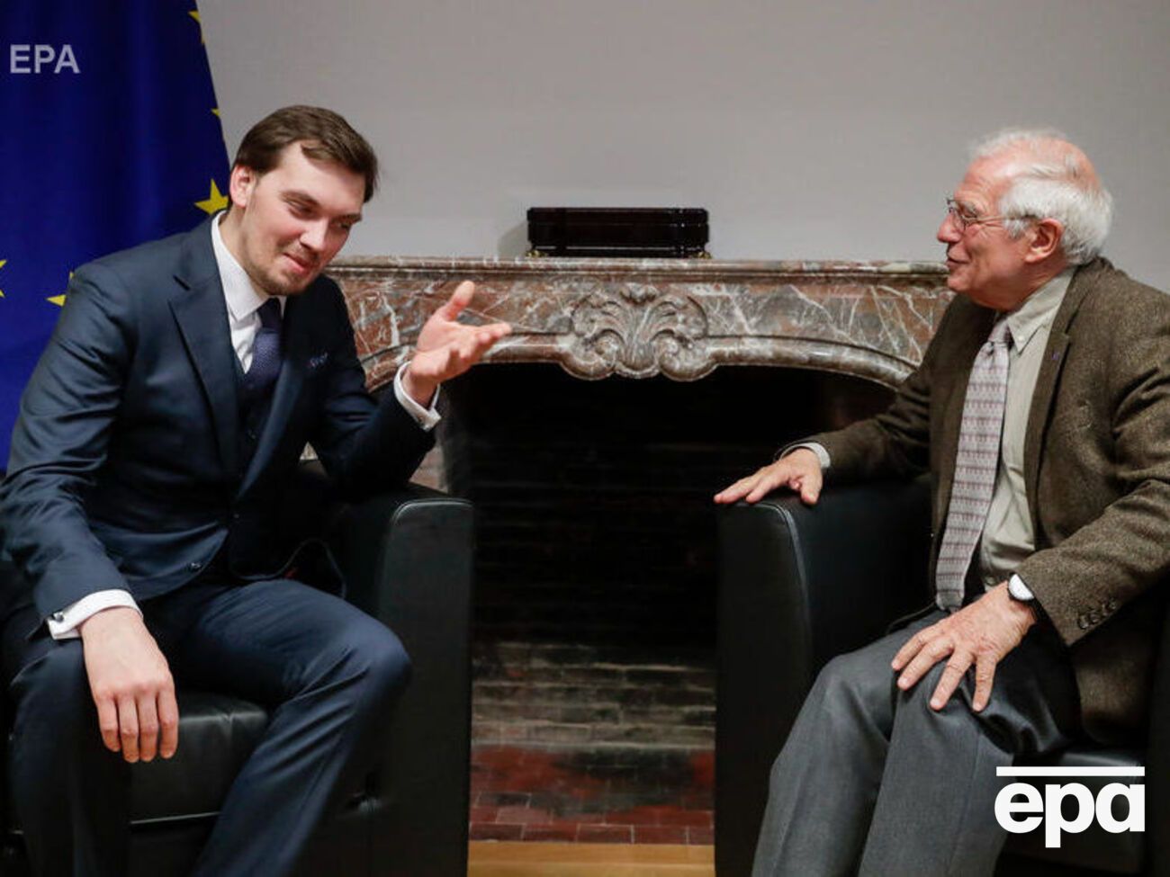 Гончарук встретился с Боррелем в Брюсселе