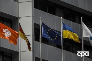 В течение 2015–2019 годов ЕС снял санкции с 10 соратников Януковича