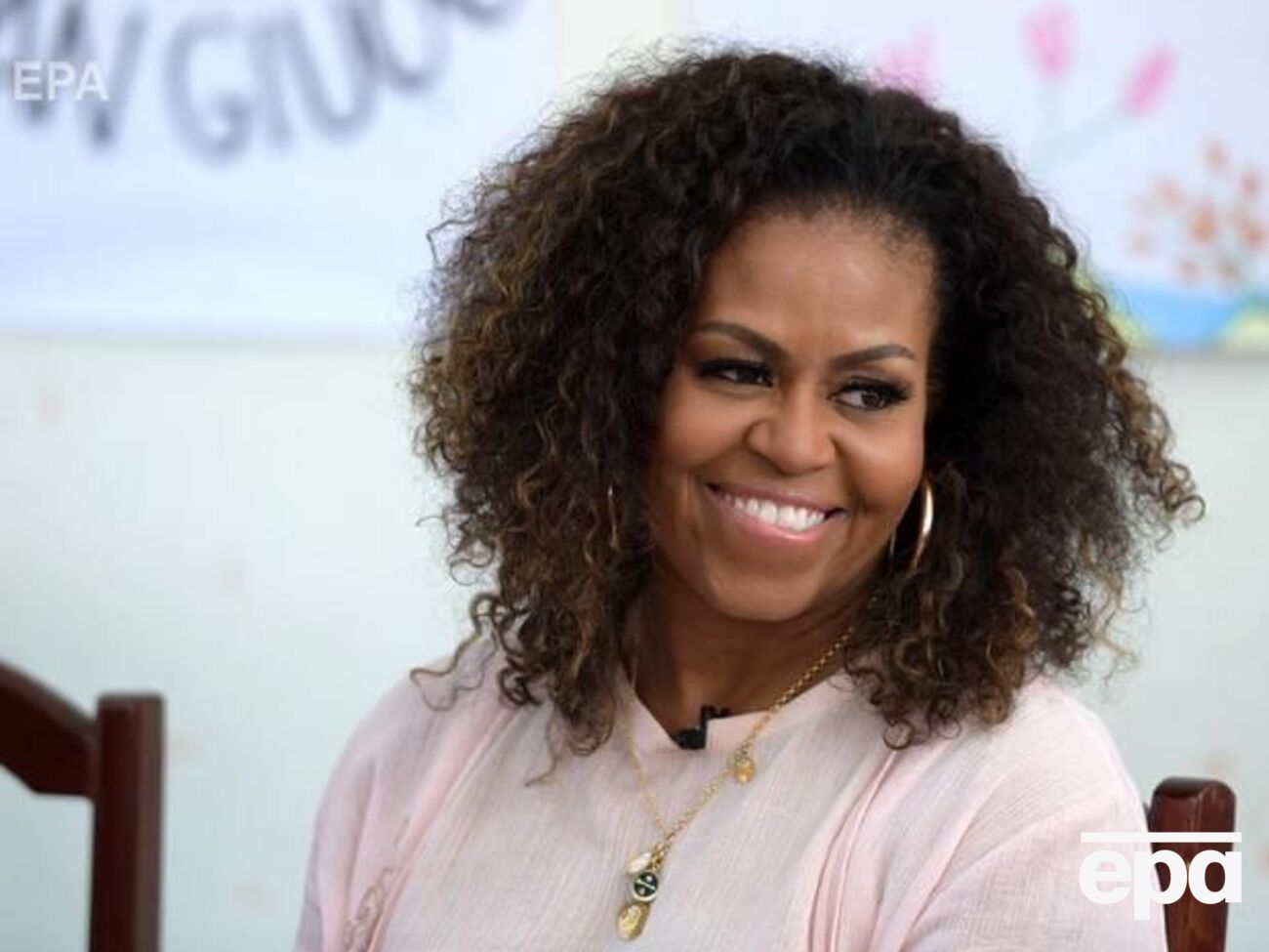 Демократ і кандидат у президенти США Джо Байден назвав колишню першу леді ймовірною кандидаткою на посаду віцепрезидента