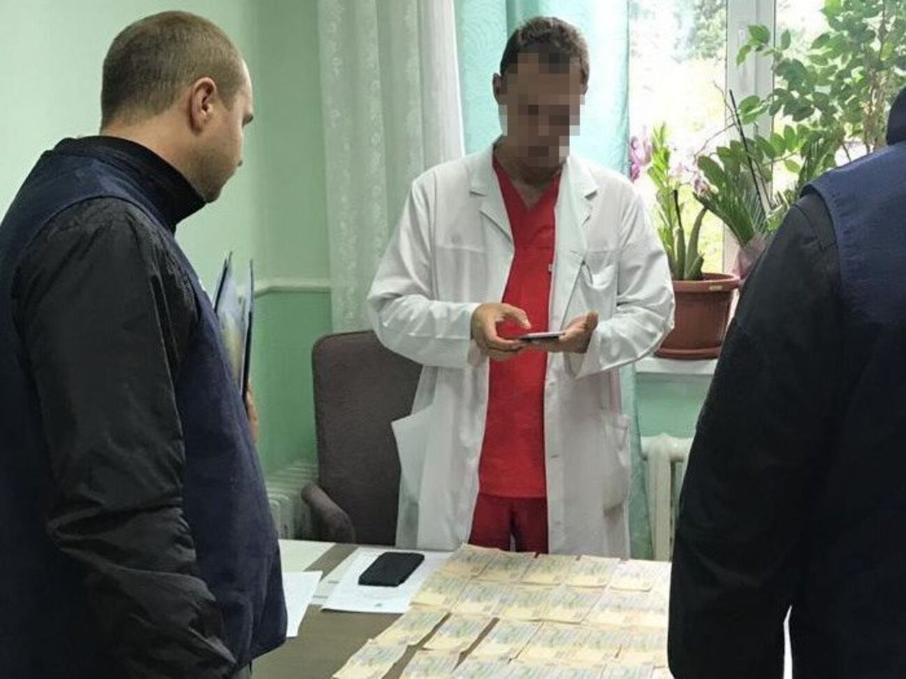 Потерпілими у кримінальному провадженні визнано п'ятьох пацієнтів установи