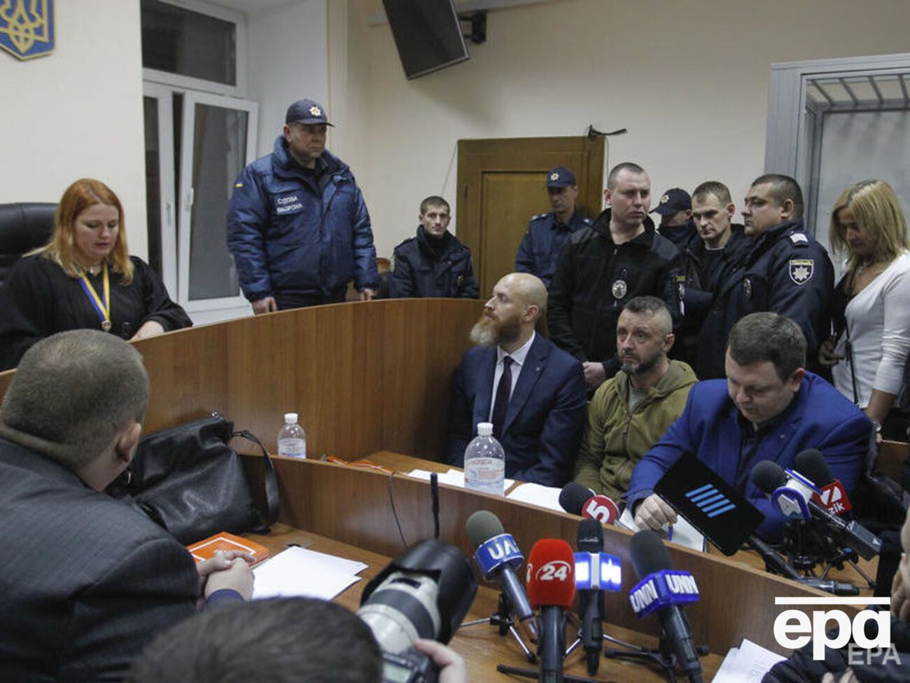 Аргументи адвокатів підозрюваних необхідно ретельно вивчити, заявили в Офісі генпрокурора