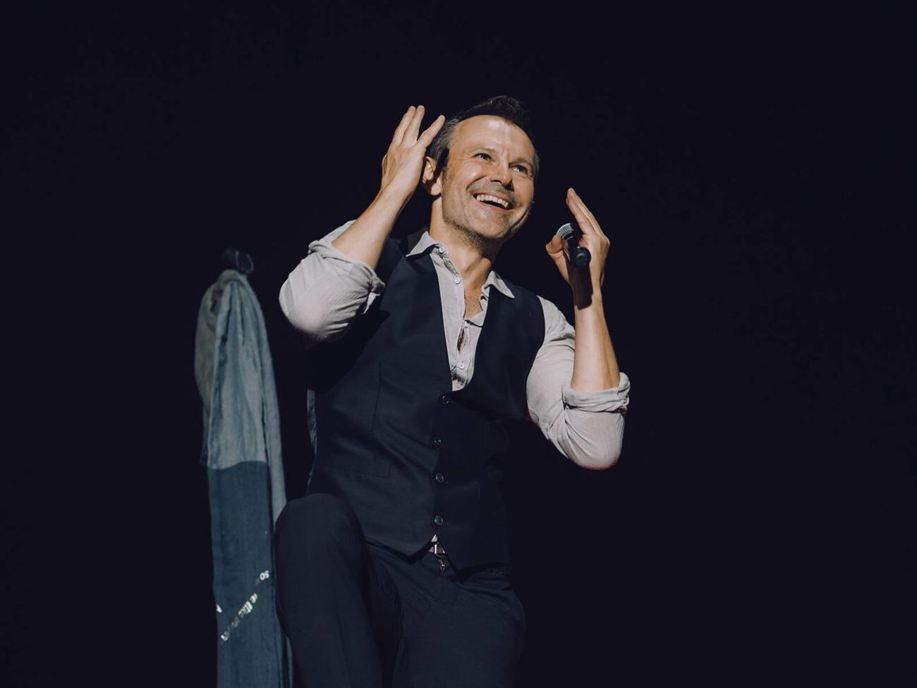 Вакарчук про гонорар: Запитання не до мене