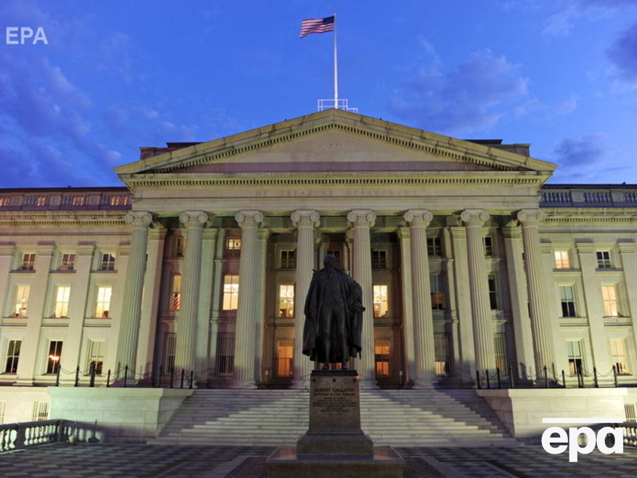 Під санкції мінфіну США потрапив директор "Гранд Сервіс Експрес" та особи, причетні до "виборів" у Криму