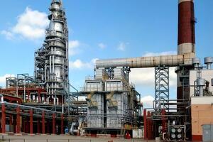 В Беларуси пытаются не допустить остановку НПЗ
