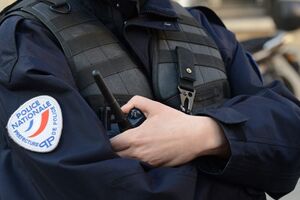 Полиция застрелила нападавшего