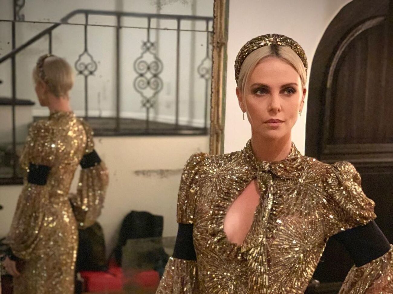 Шарлиз Терон отметили специальным призом