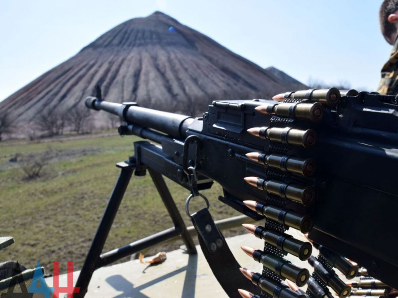 Мужчина дежурил на блокпостах боевиков